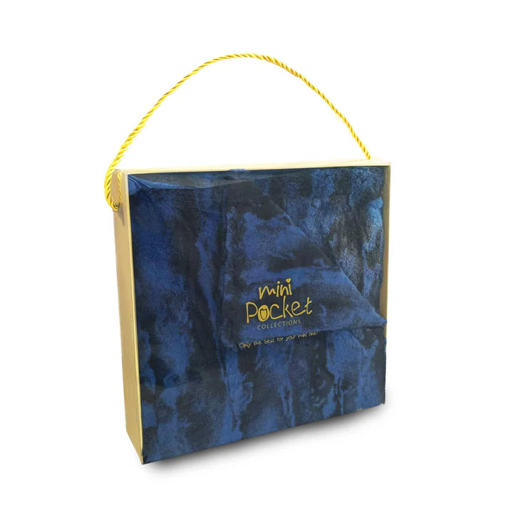 Mini Pocket Faux Fur Marbleized Blanket in Gift Box -